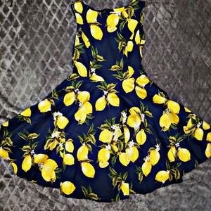 Boatneck Vintage tea length dress lemons